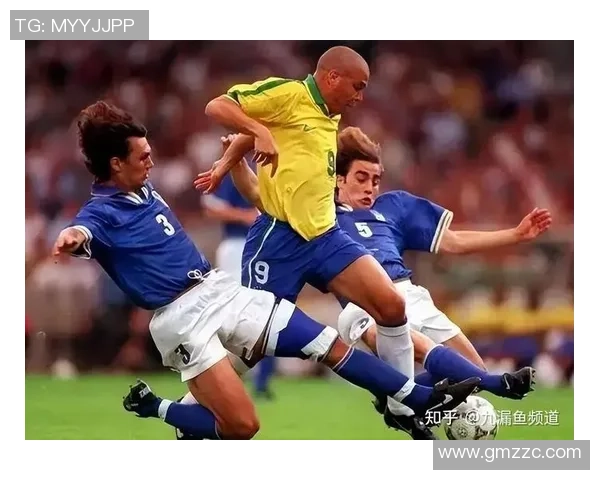 全球最聪明足球球星盘点 智慧与技术并存的传奇人物解析